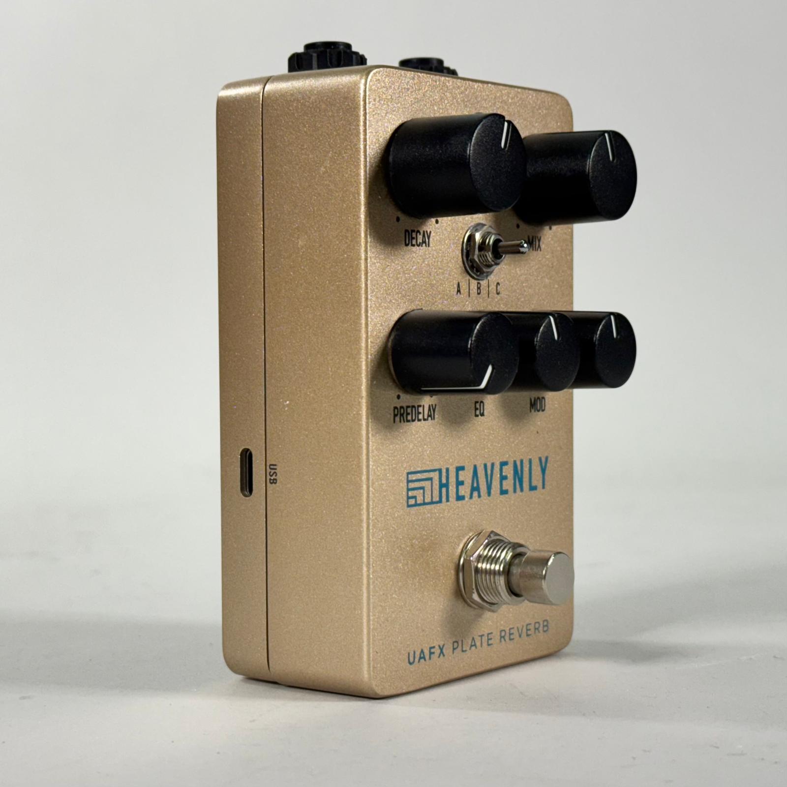 UAFX HEAVENLY PLATE REVERB USATO