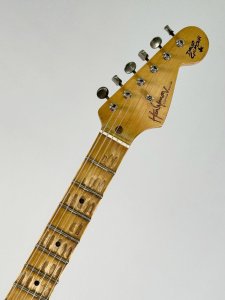 HANDYMAN BLACK STRAT USATA