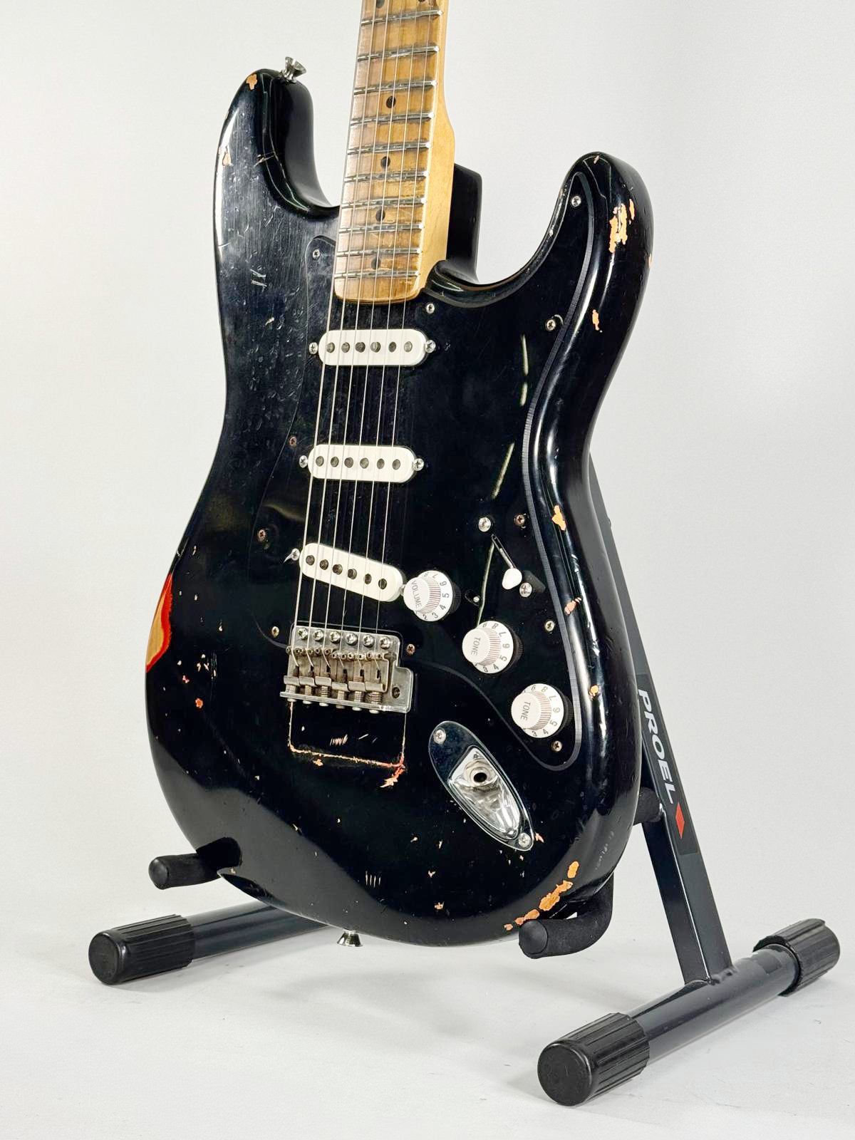 HANDYMAN BLACK STRAT USATA