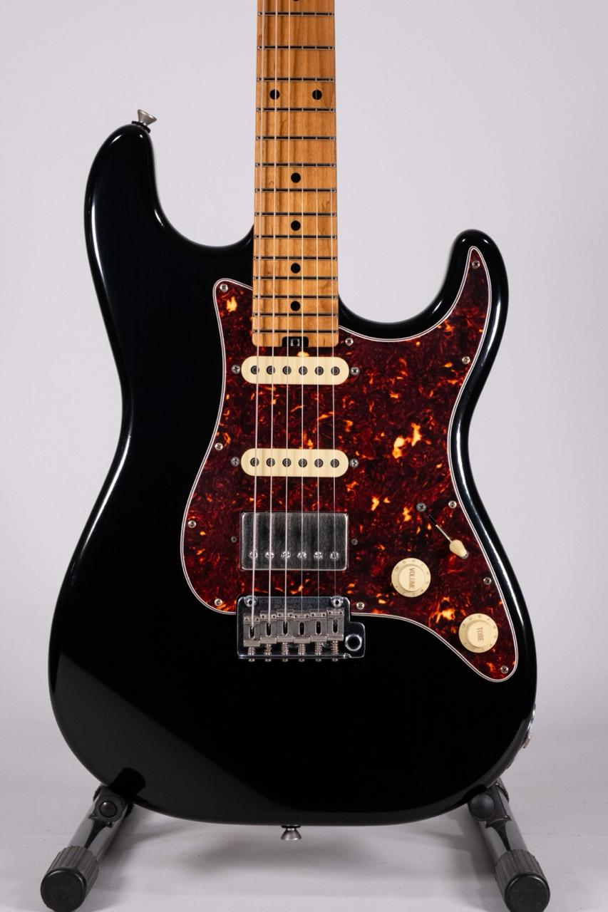 Schecter Traditional Wembley II HSS Alder M Black