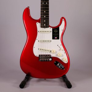 Fender American Vintage II 1965 Stratocaster Rw Candy Apple Red
