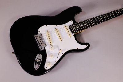 FENDER STRATO AM STANDARD 95 USATA