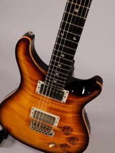 Prs DGT Moons McCarty Tobacco Sunburst 2025